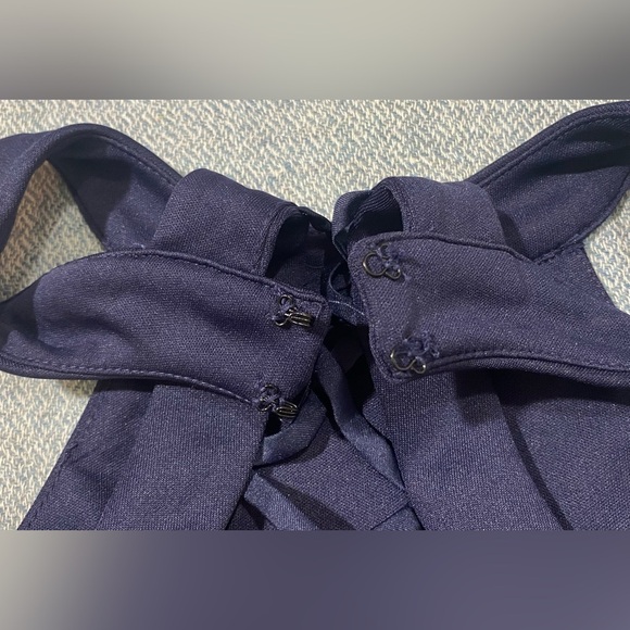 My Michelle Navy Blue Halter Criss-cross Back Cropped Top, Size 5 - Picture 3 of 9
